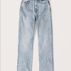 Abercrombie 90’s high rise jean NWT